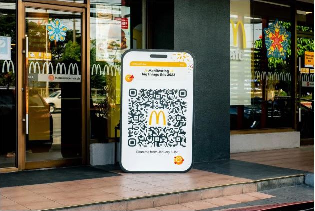 McDonald’s dan Seni Menarik Pelanggan dengan Kod QR Luar Ruang